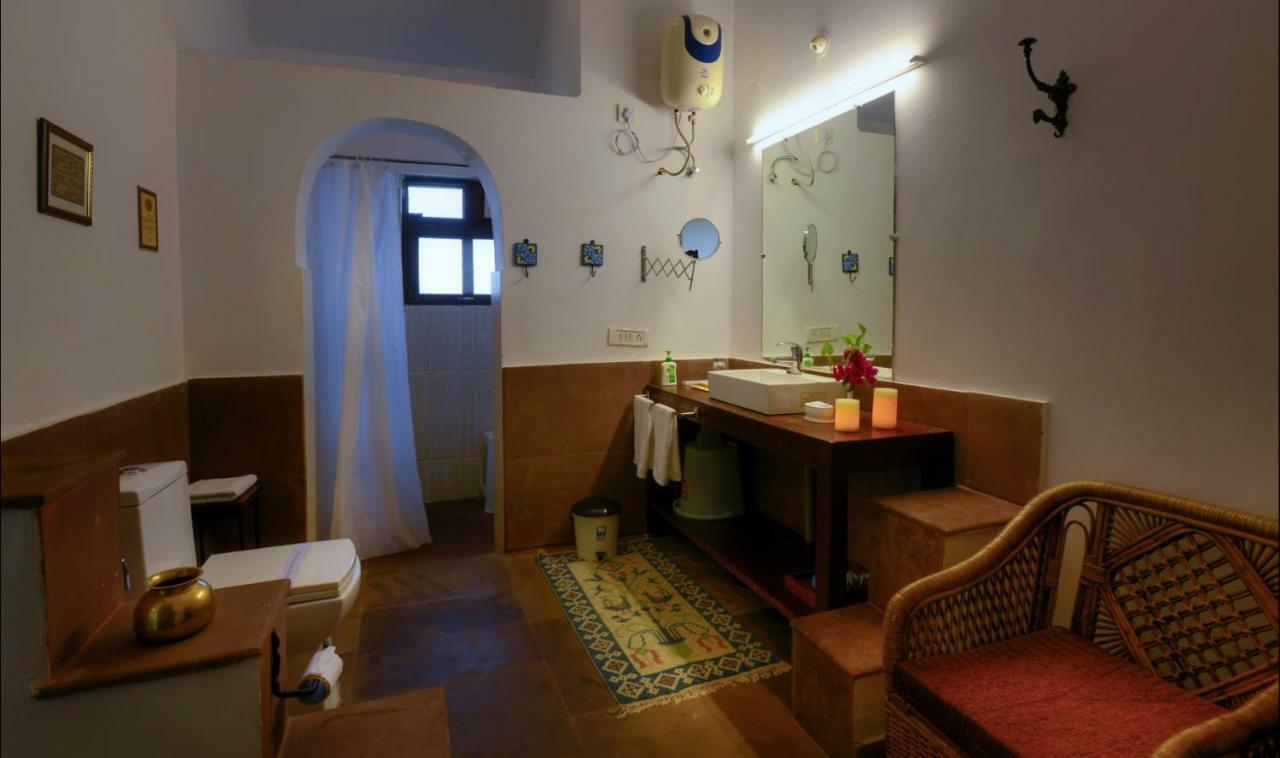 Kānha Courtyard House酒店 外观 照片